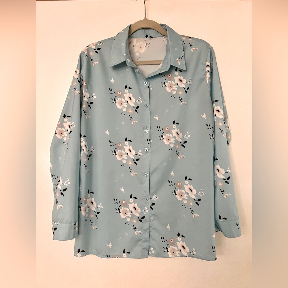 New Long Sleeve Floral Print Blouse
